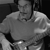Guus Willems Bassguitar & Backing Vocals